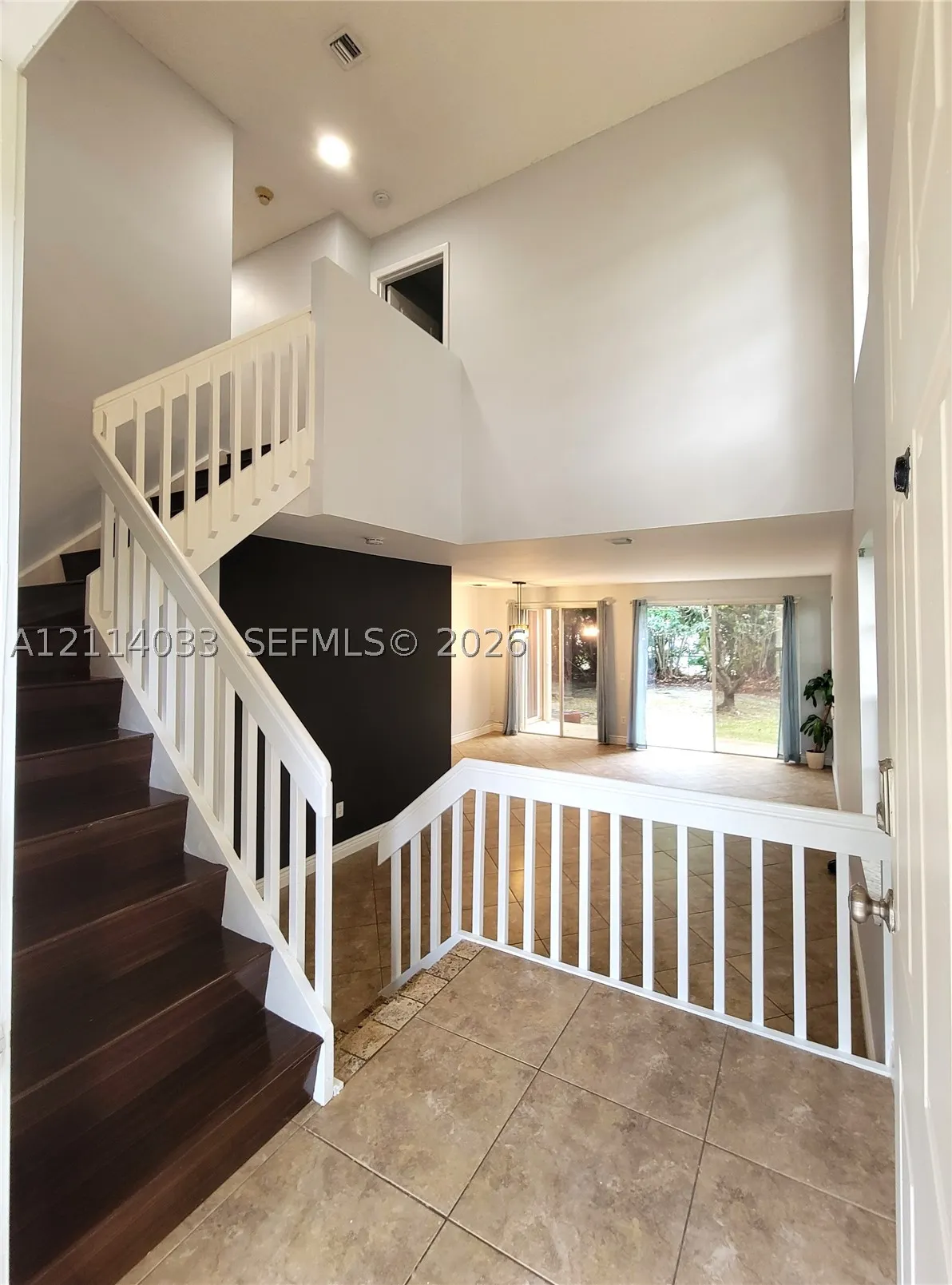 683 NW 88th Dr