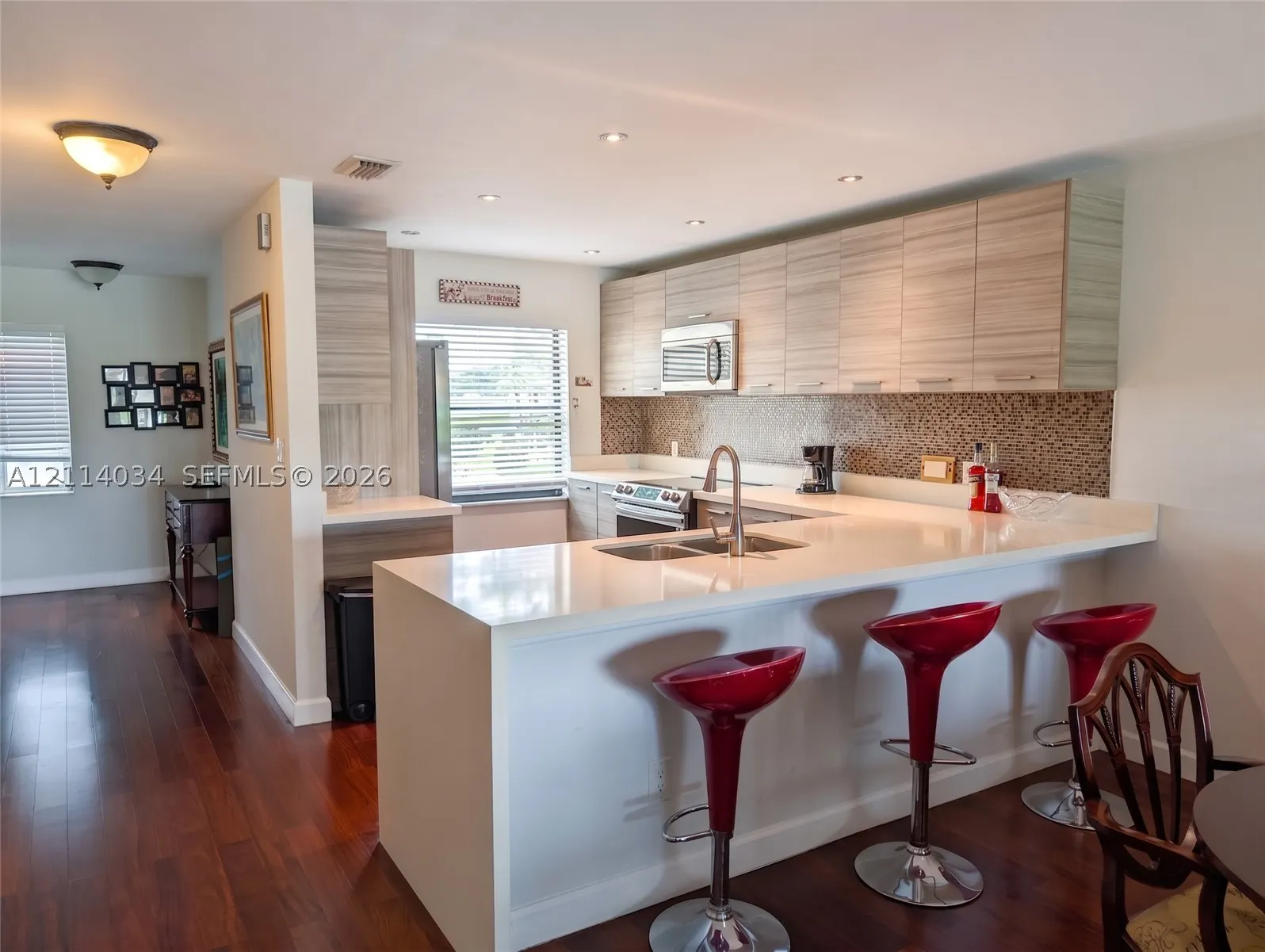 8460 Casa Del Lago #H