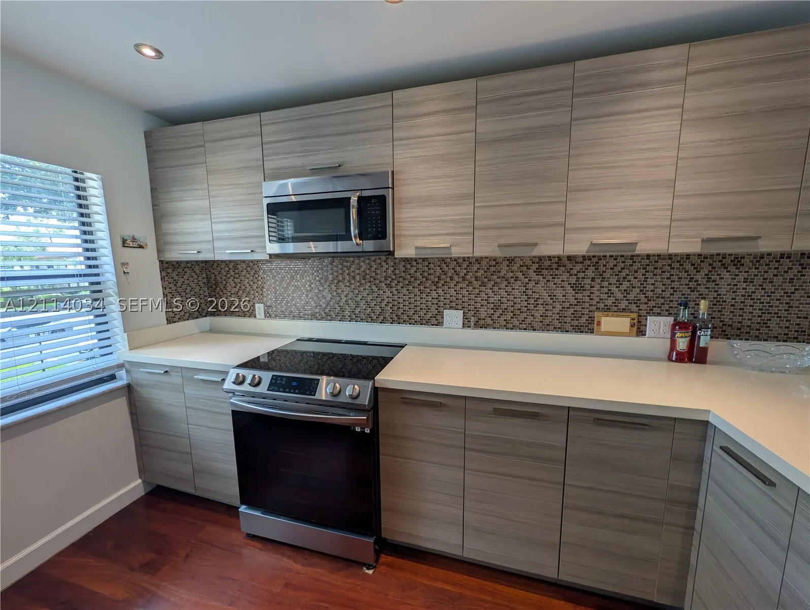 8460 Casa Del Lago #H