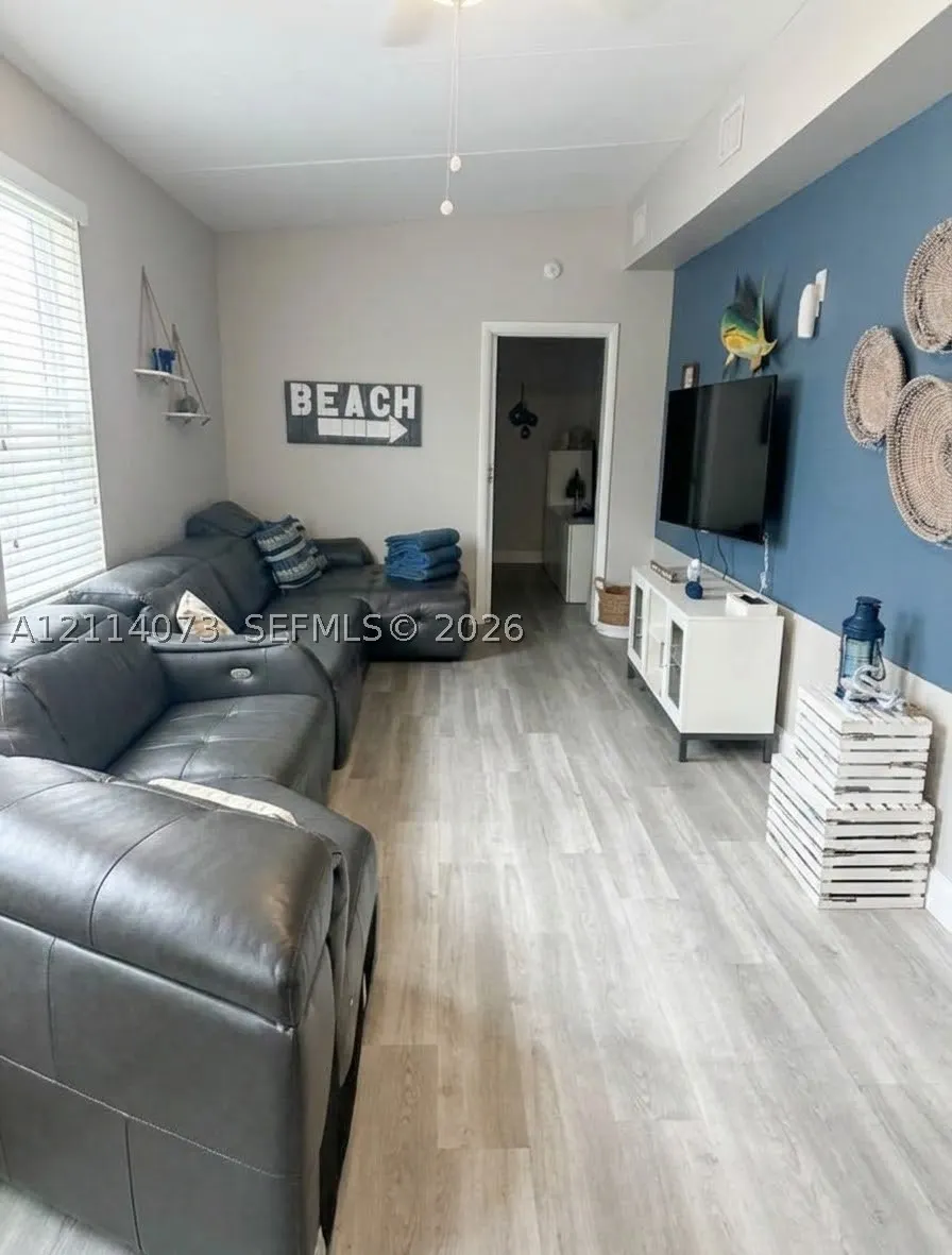 65821 Overseas Hwy #23