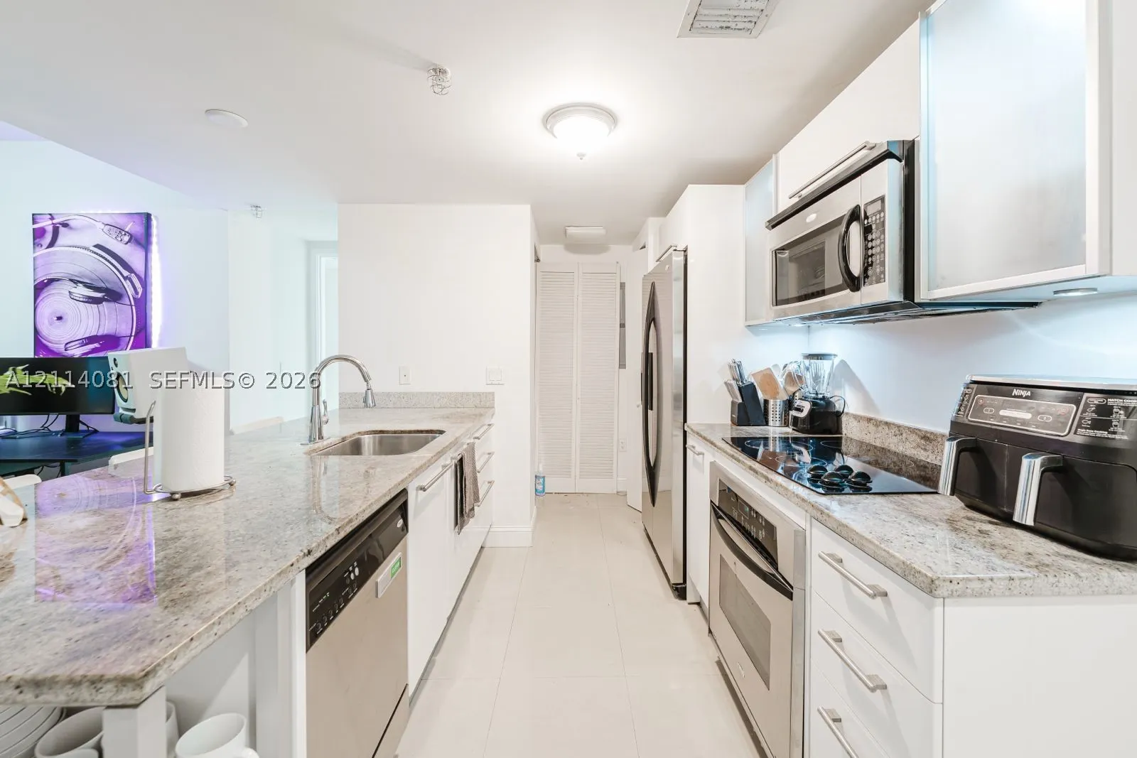 185 SW 7th St #3609