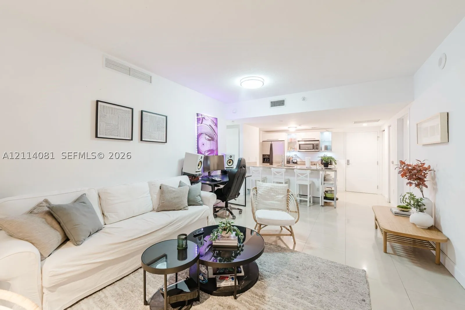 185 SW 7th St #3609