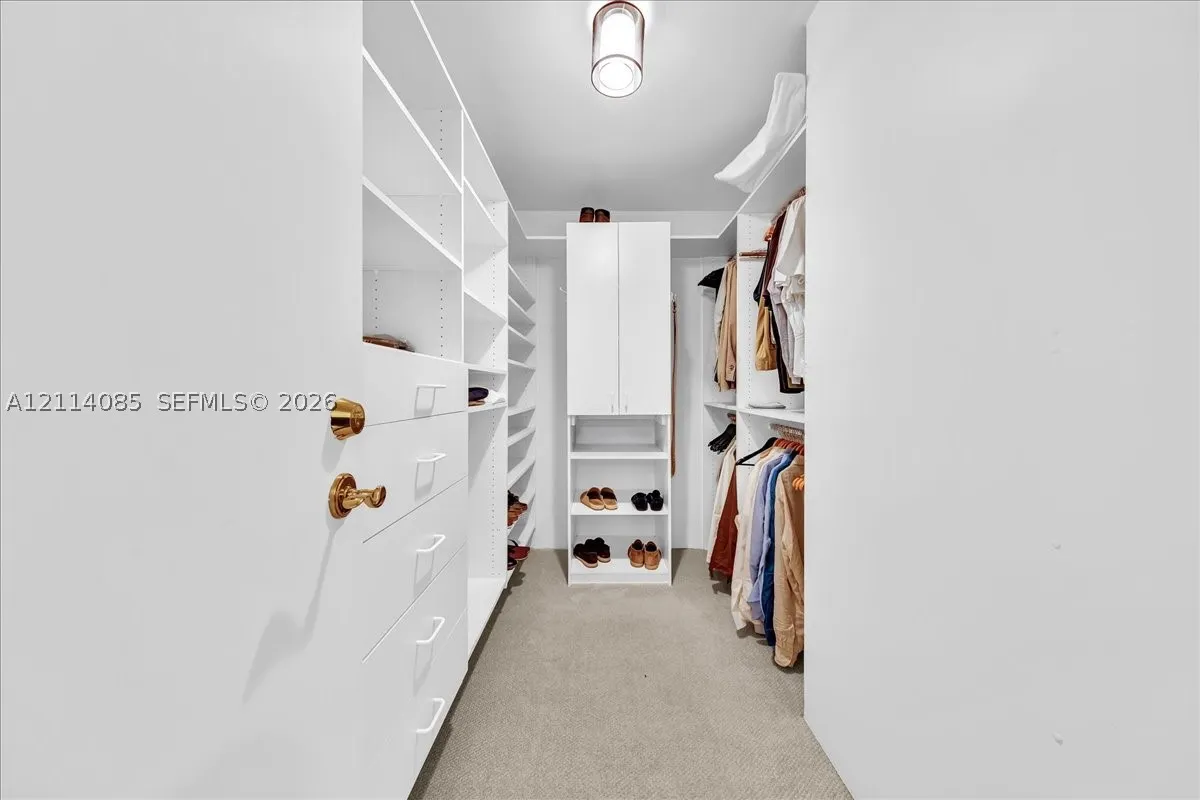 10101 Collins Ave #8D