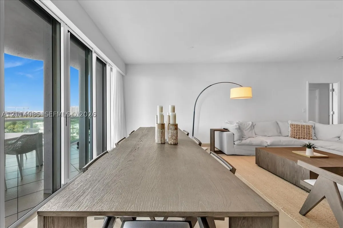 10101 Collins Ave #8D