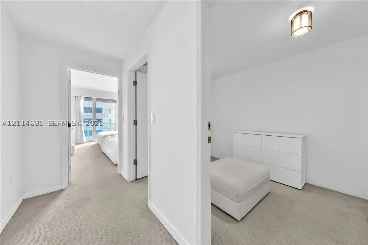 10101 Collins Ave #8D