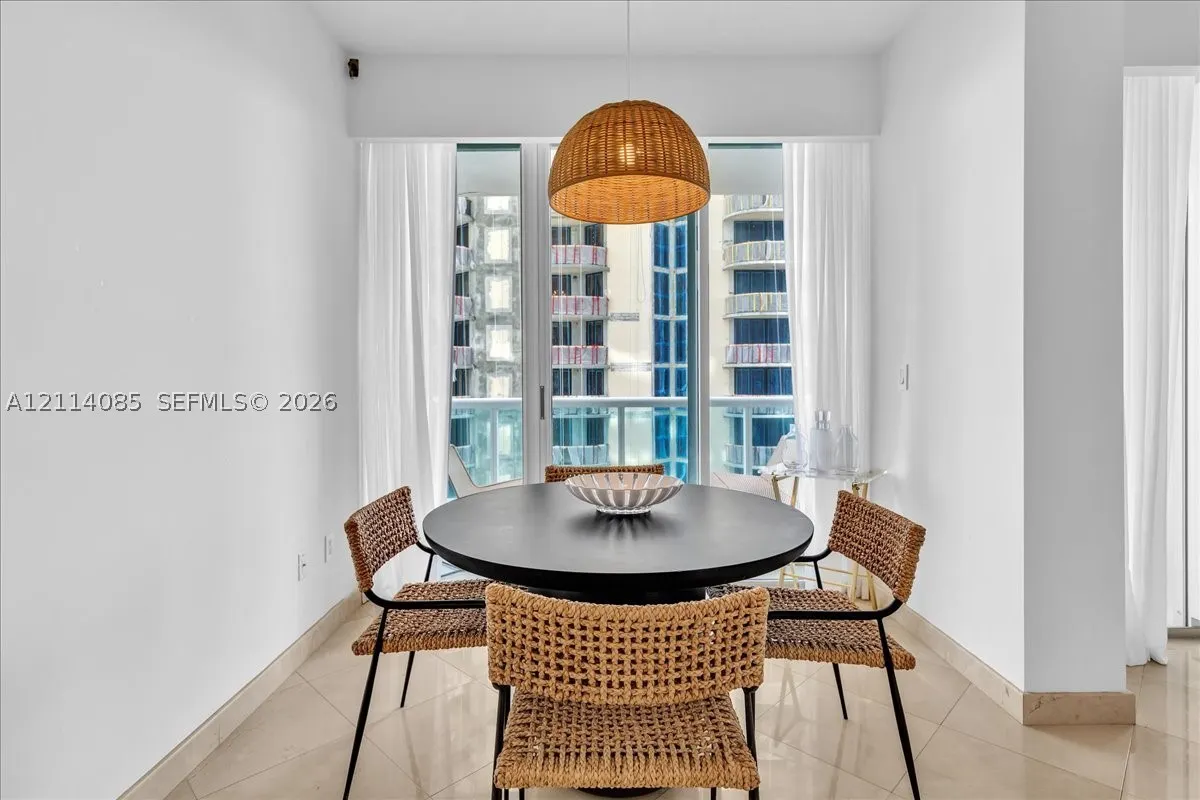 10101 Collins Ave #8D