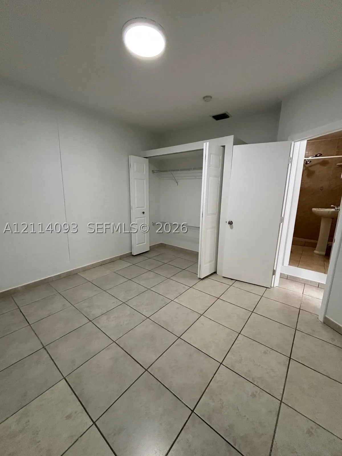 4916 SW 142nd Pl #4916
