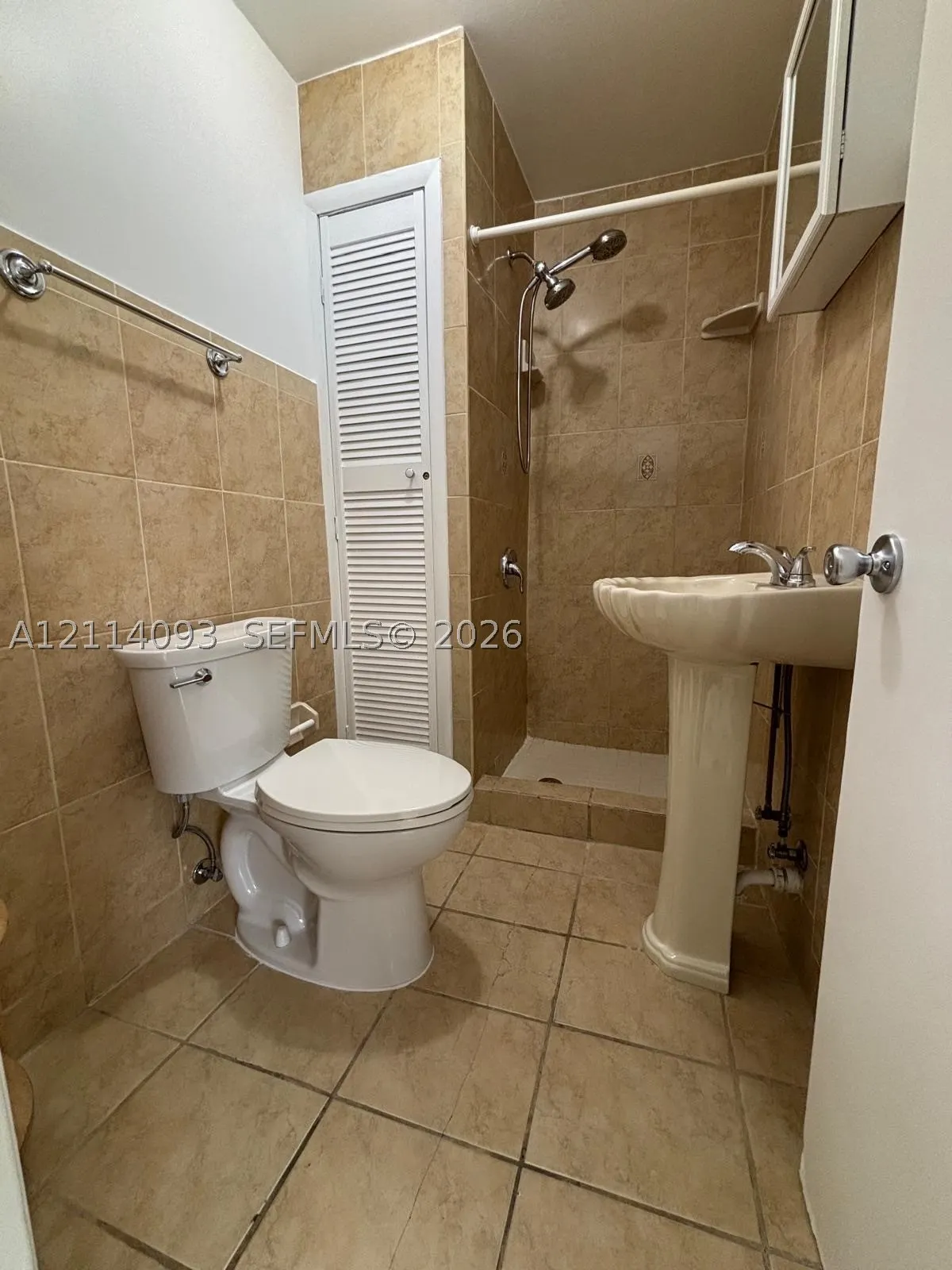 4916 SW 142nd Pl #4916