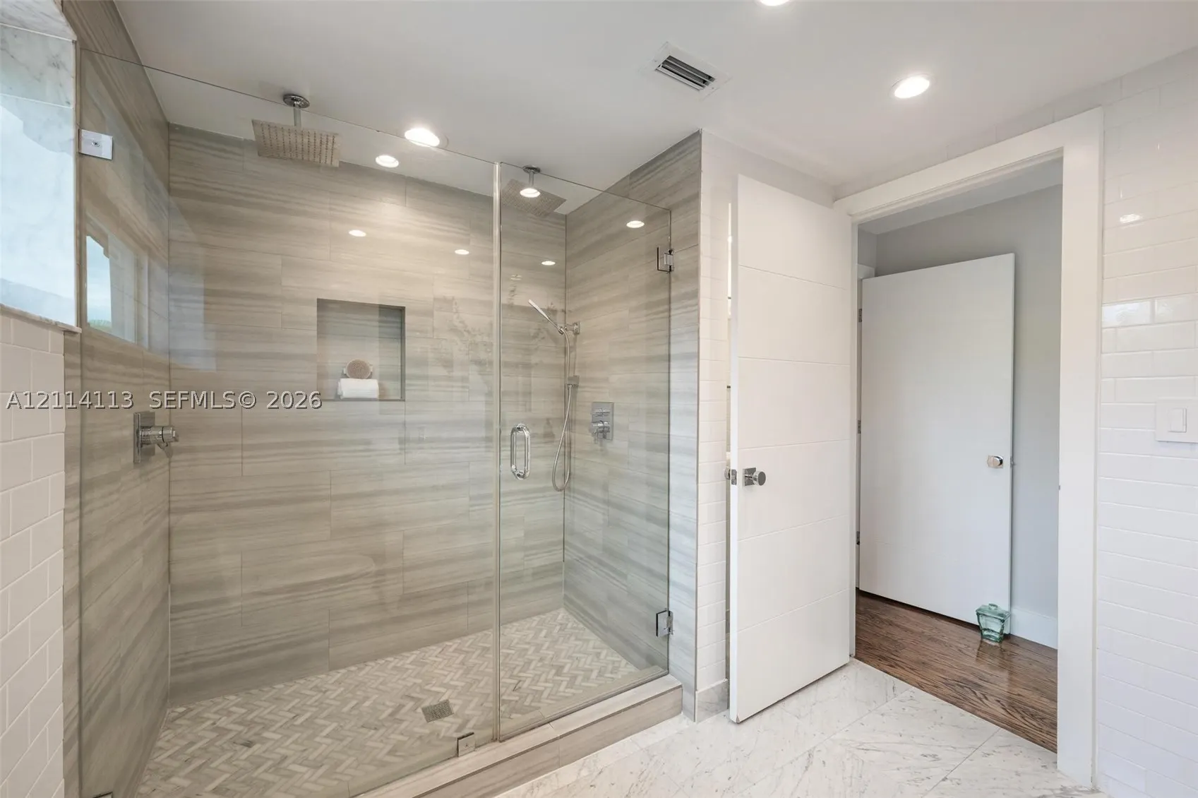 5386 Alton Rd