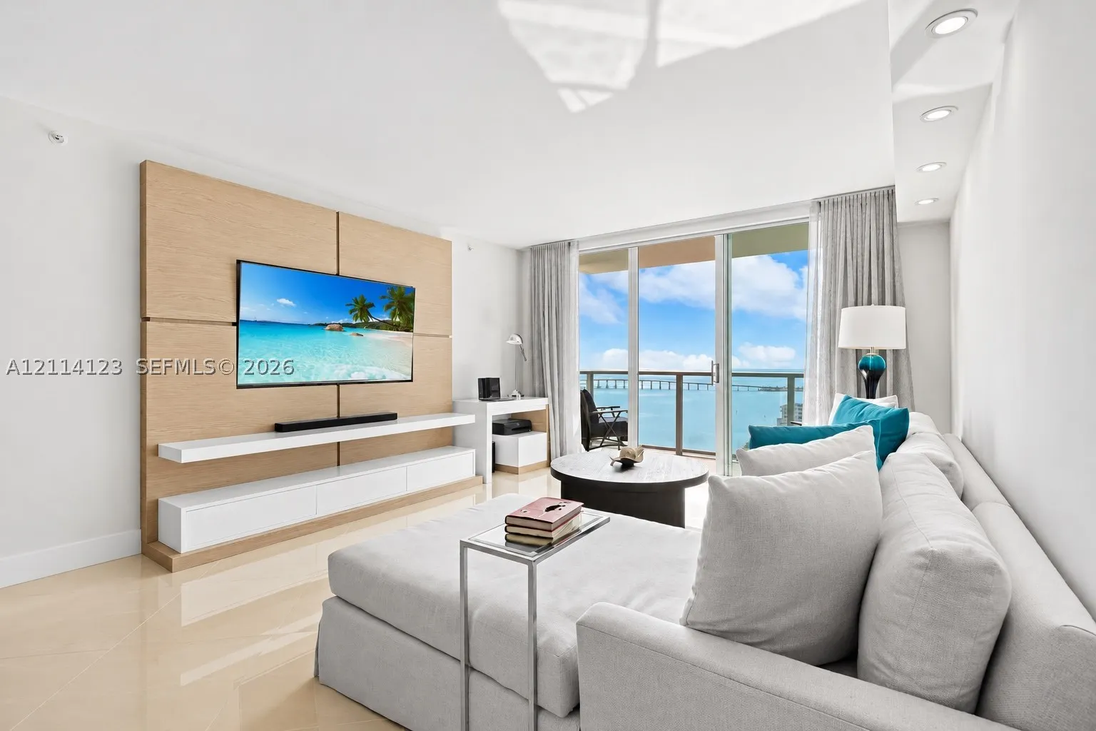 1155 Brickell Bay Dr #2609