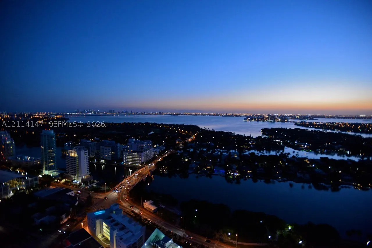 6365 Collins Ave #3908