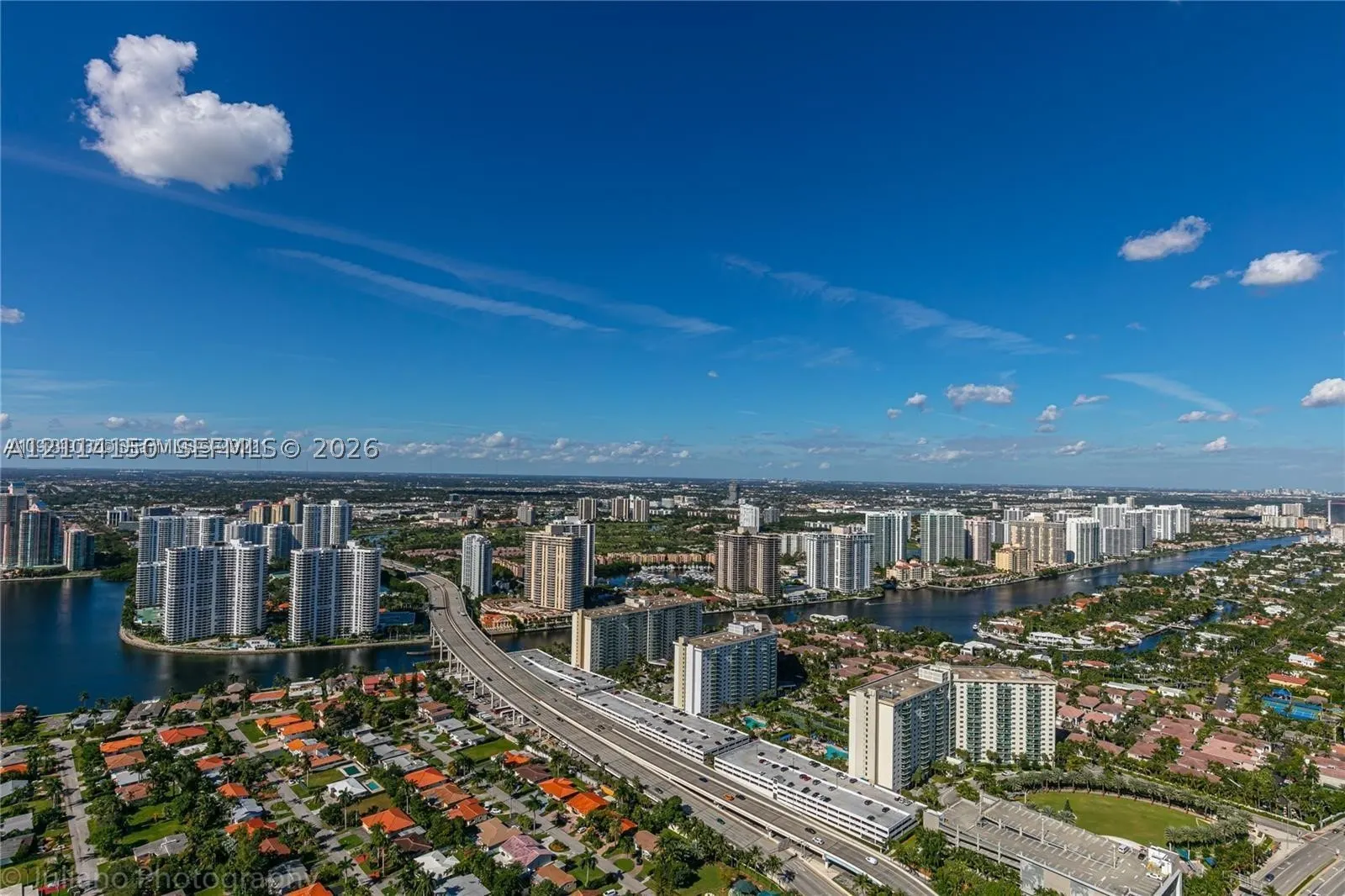 18975 Collins Ave #4705 & CABANA