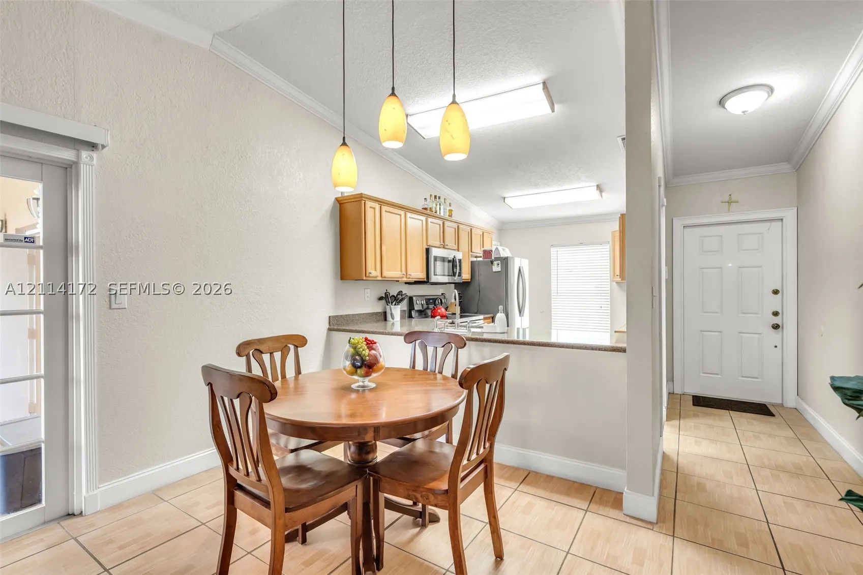 9421 S Meadows Cir