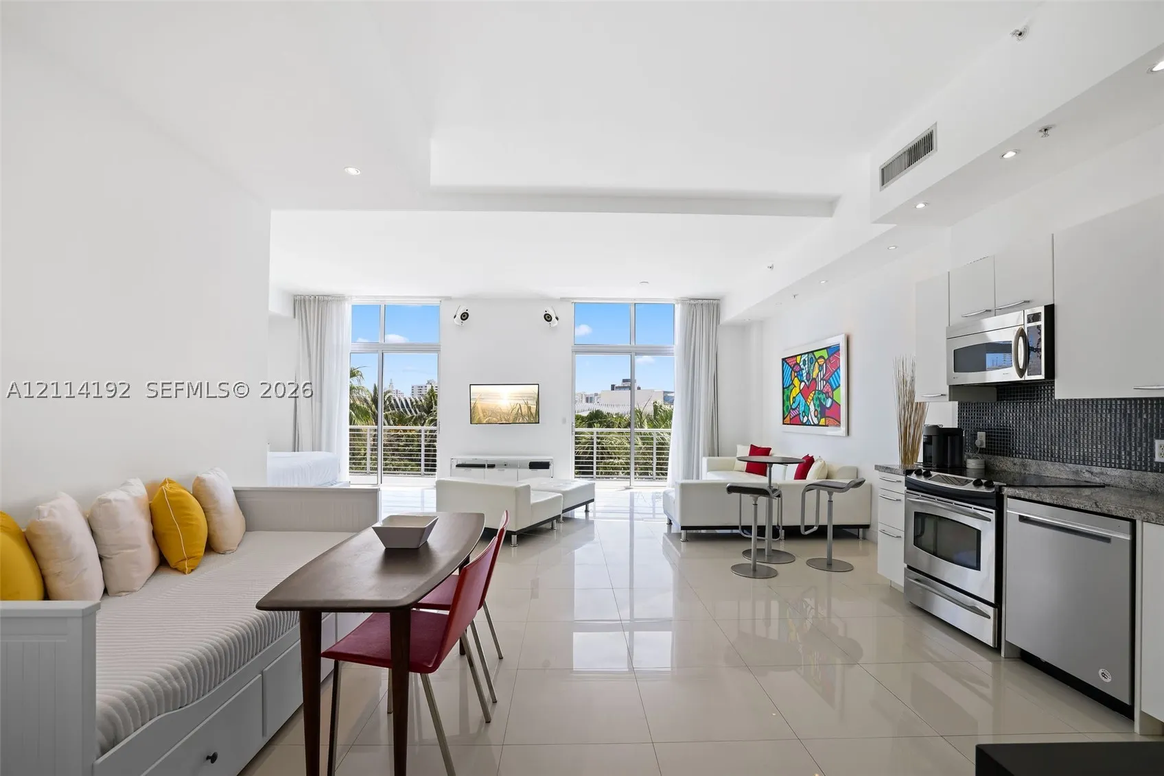 2001 Meridian Ave #506