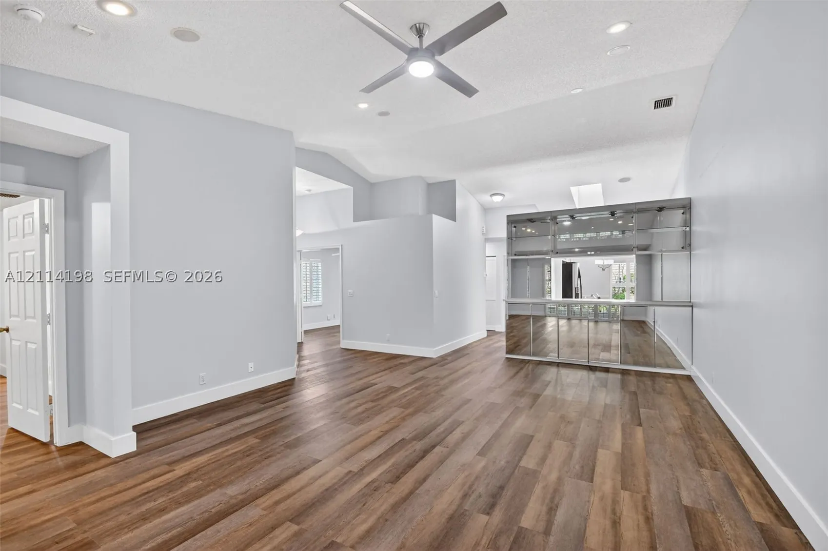 85 Sausalito Dr
