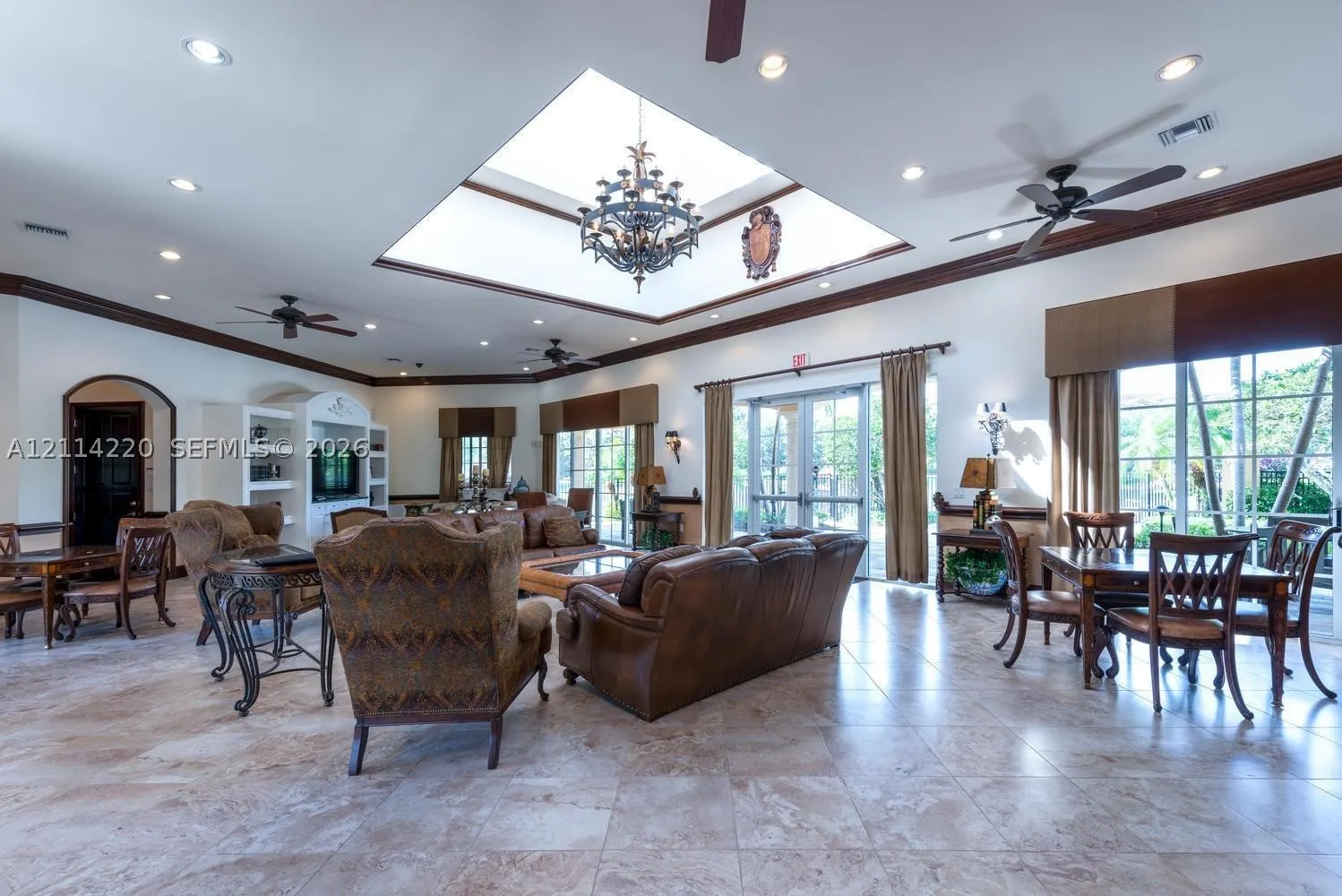 2777 Ravella Way #2777