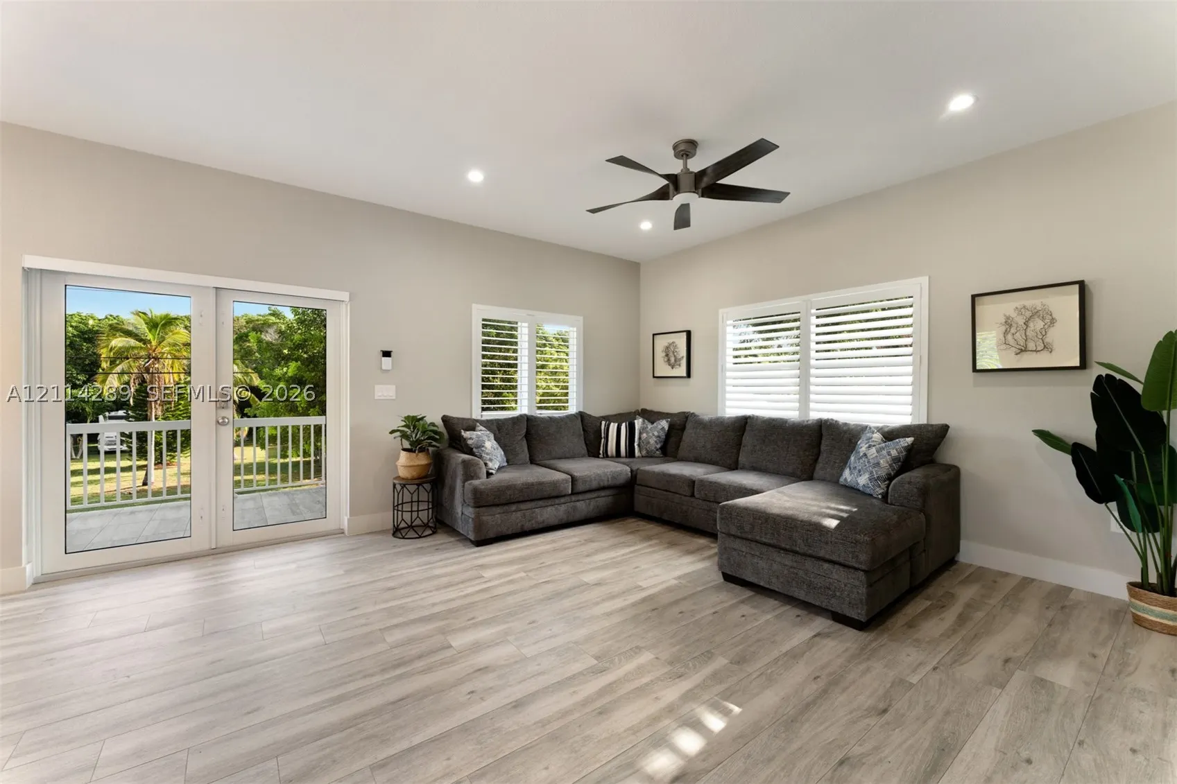 646 Cabrera St