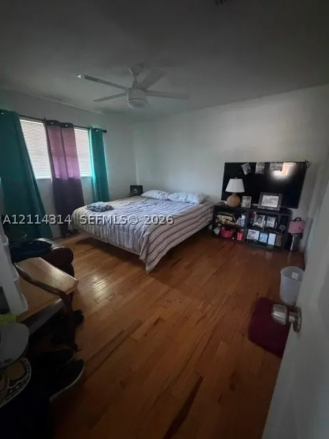 2312 Van Buren St #11