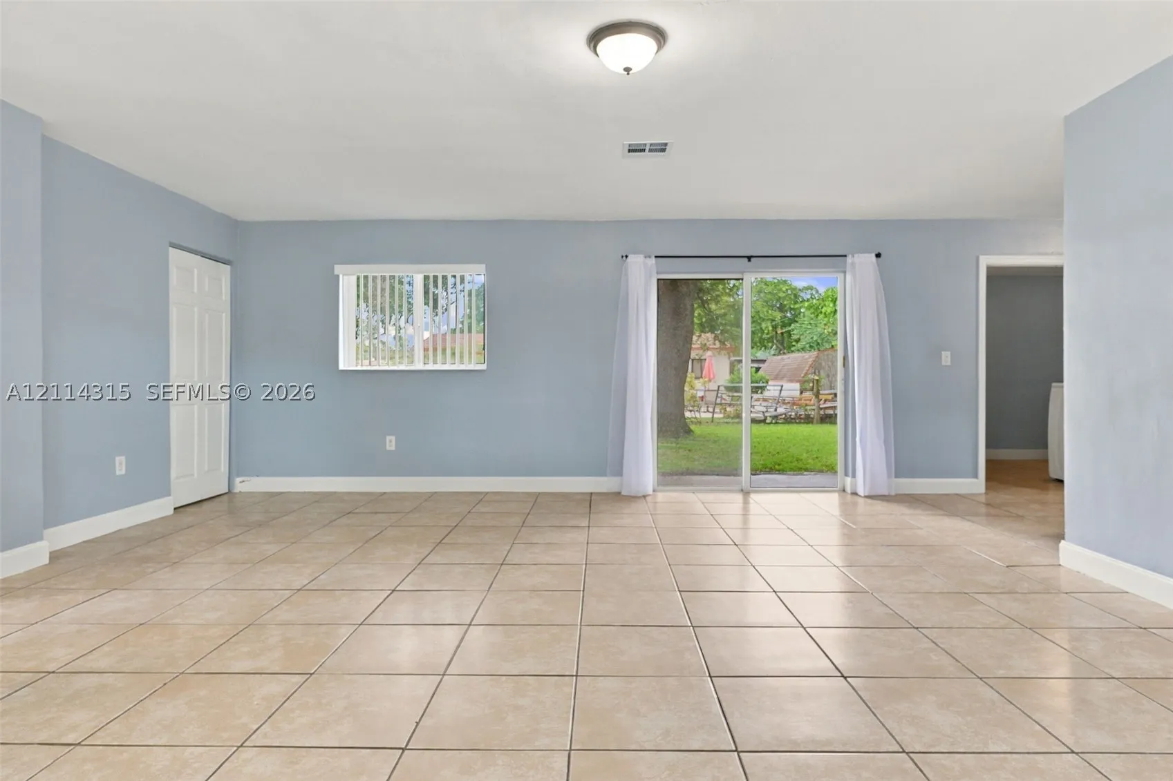 340 N 68th Ave