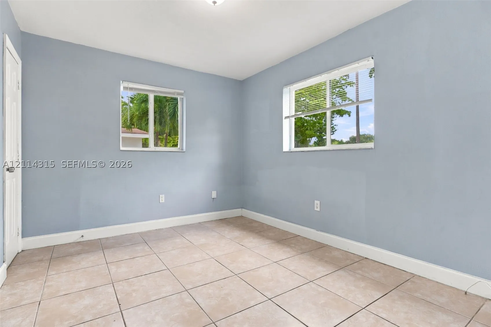 340 N 68th Ave