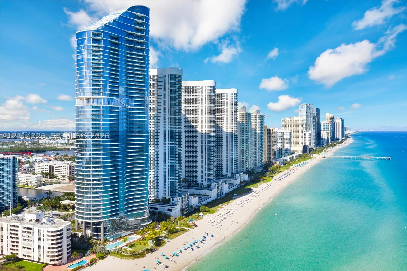 15701 Collins Ave #4601