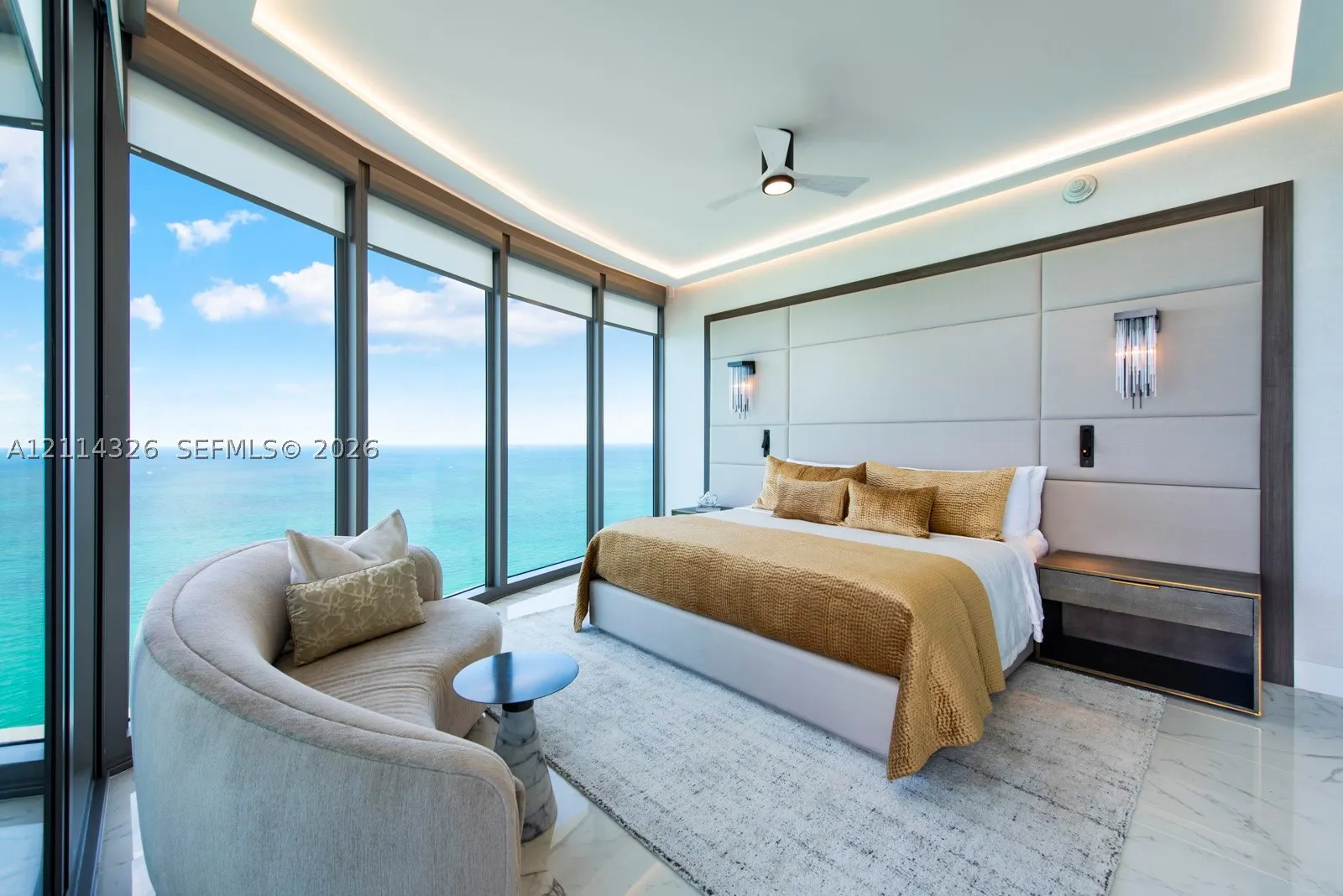 15701 Collins Ave #4601