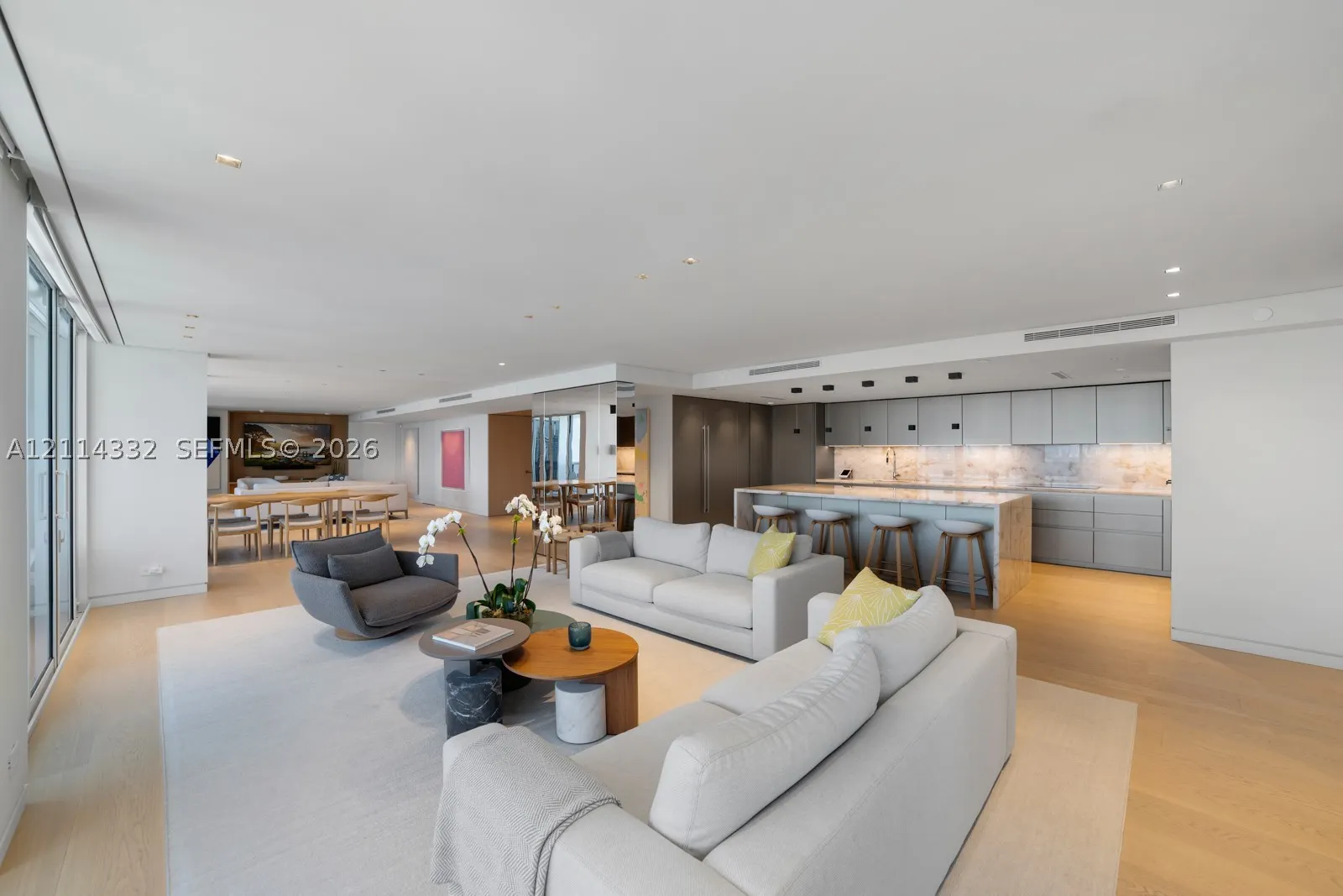 1900 Sunset Harbour Dr #2102/04/06