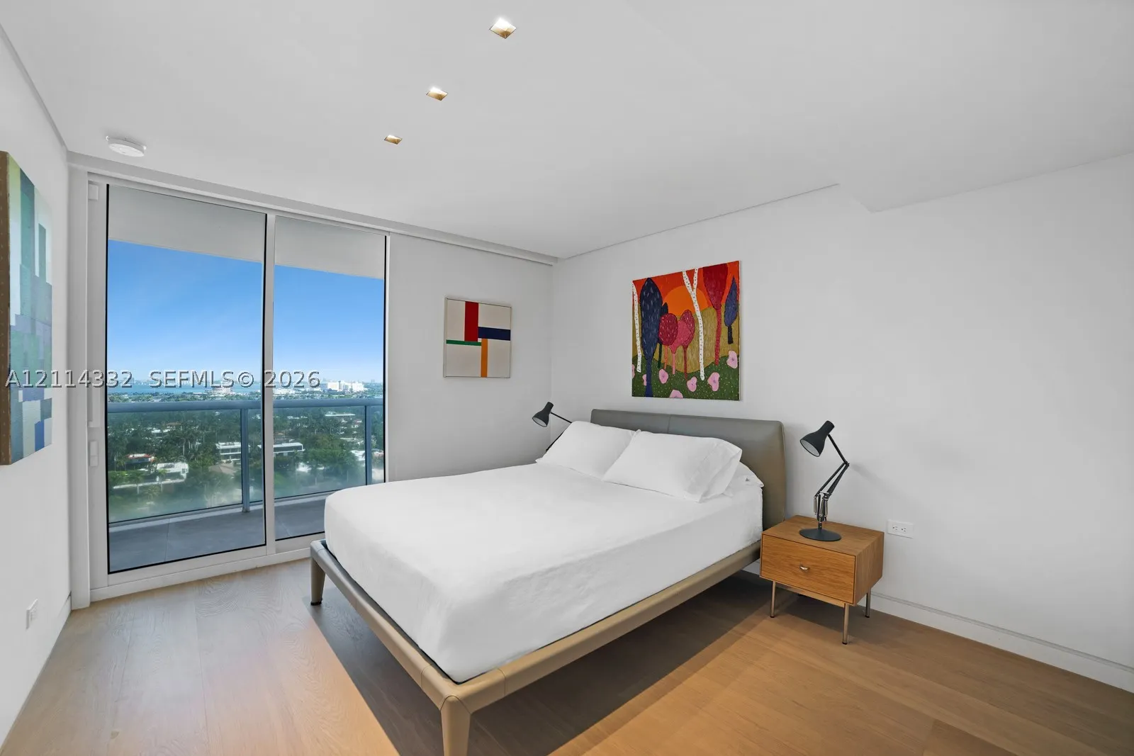 1900 Sunset Harbour Dr #2102/04/06