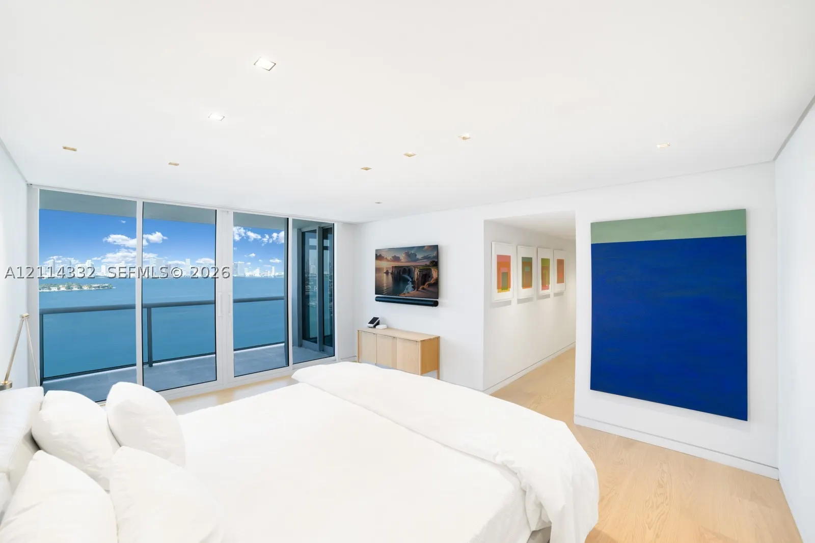 1900 Sunset Harbour Dr #2102/04/06