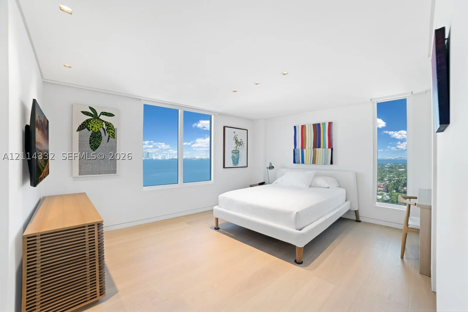 1900 Sunset Harbour Dr #2102/04/06