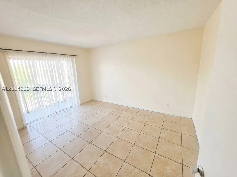 1100 NE 1st Ct #219