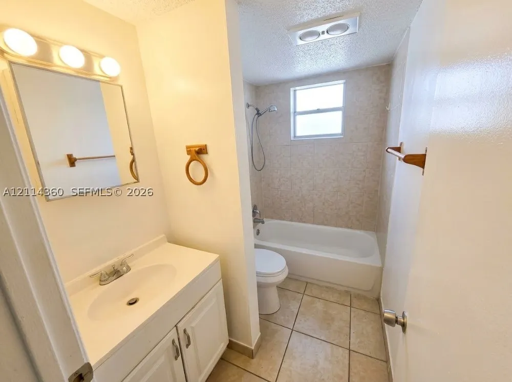 1100 NE 1st Ct #219
