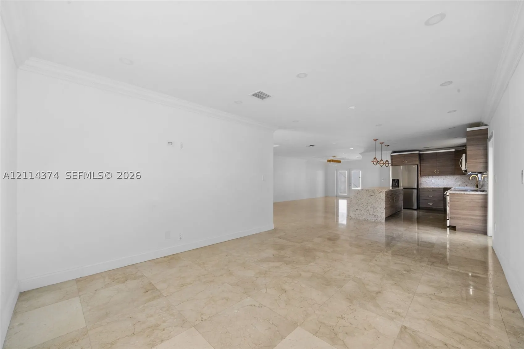 245 191st Ter