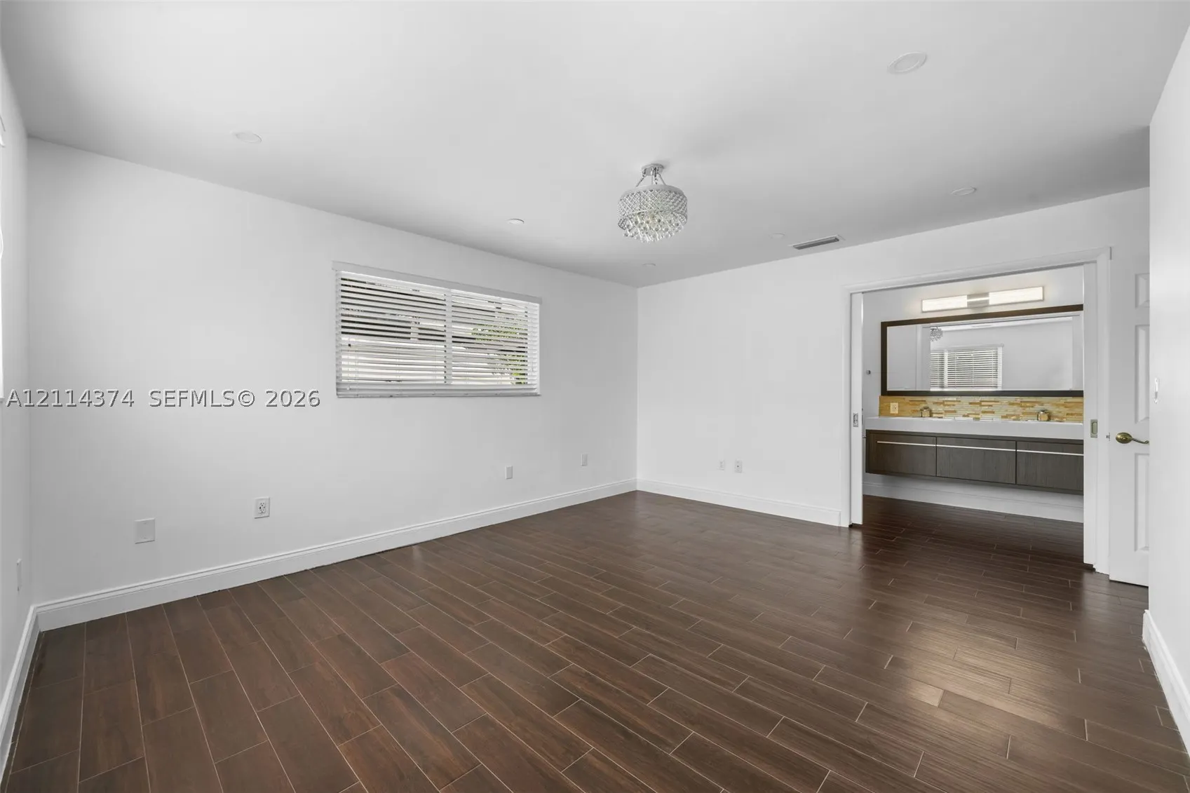 245 191st Ter