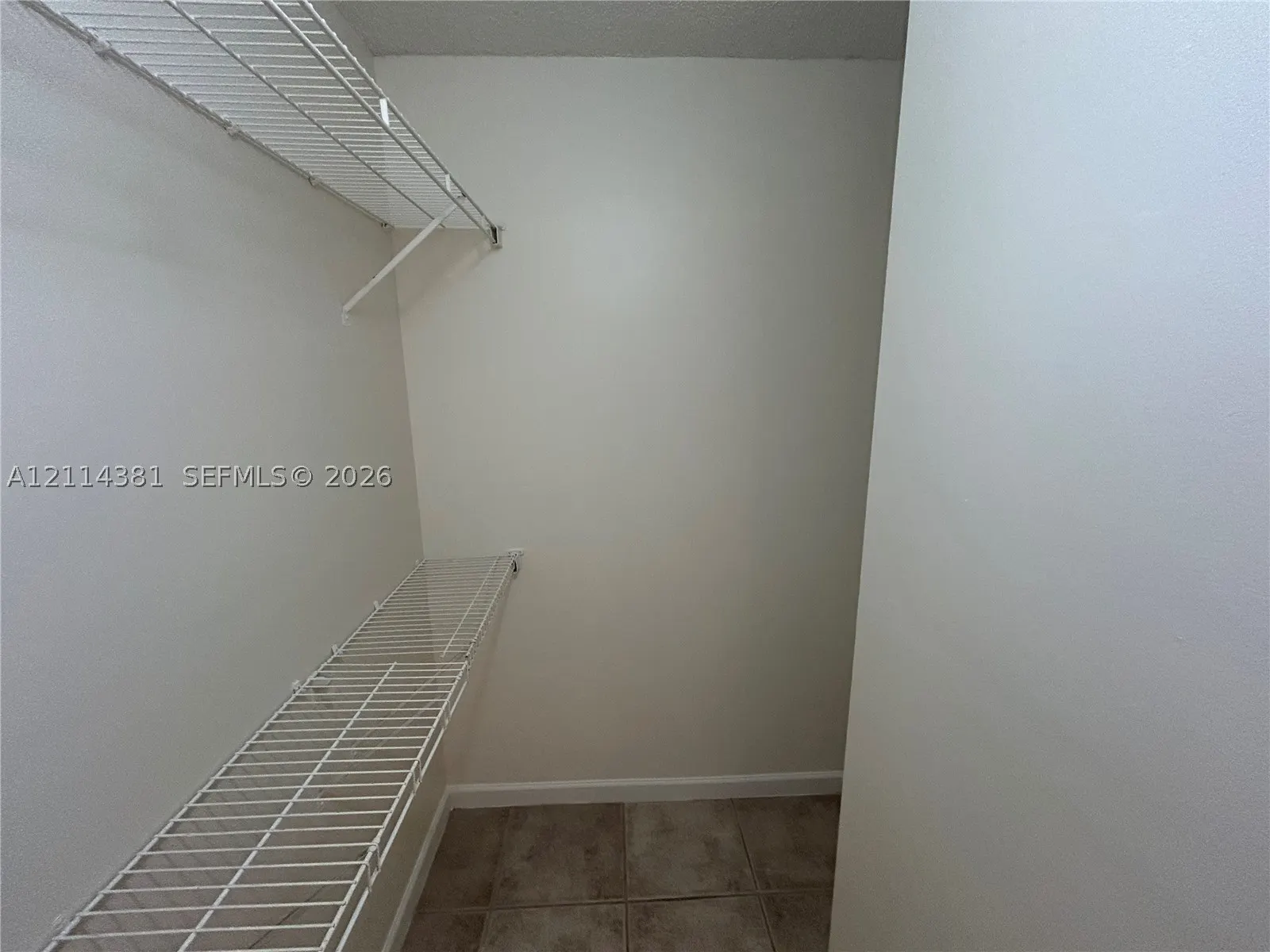 4384 NW 9th Ave #20-2C