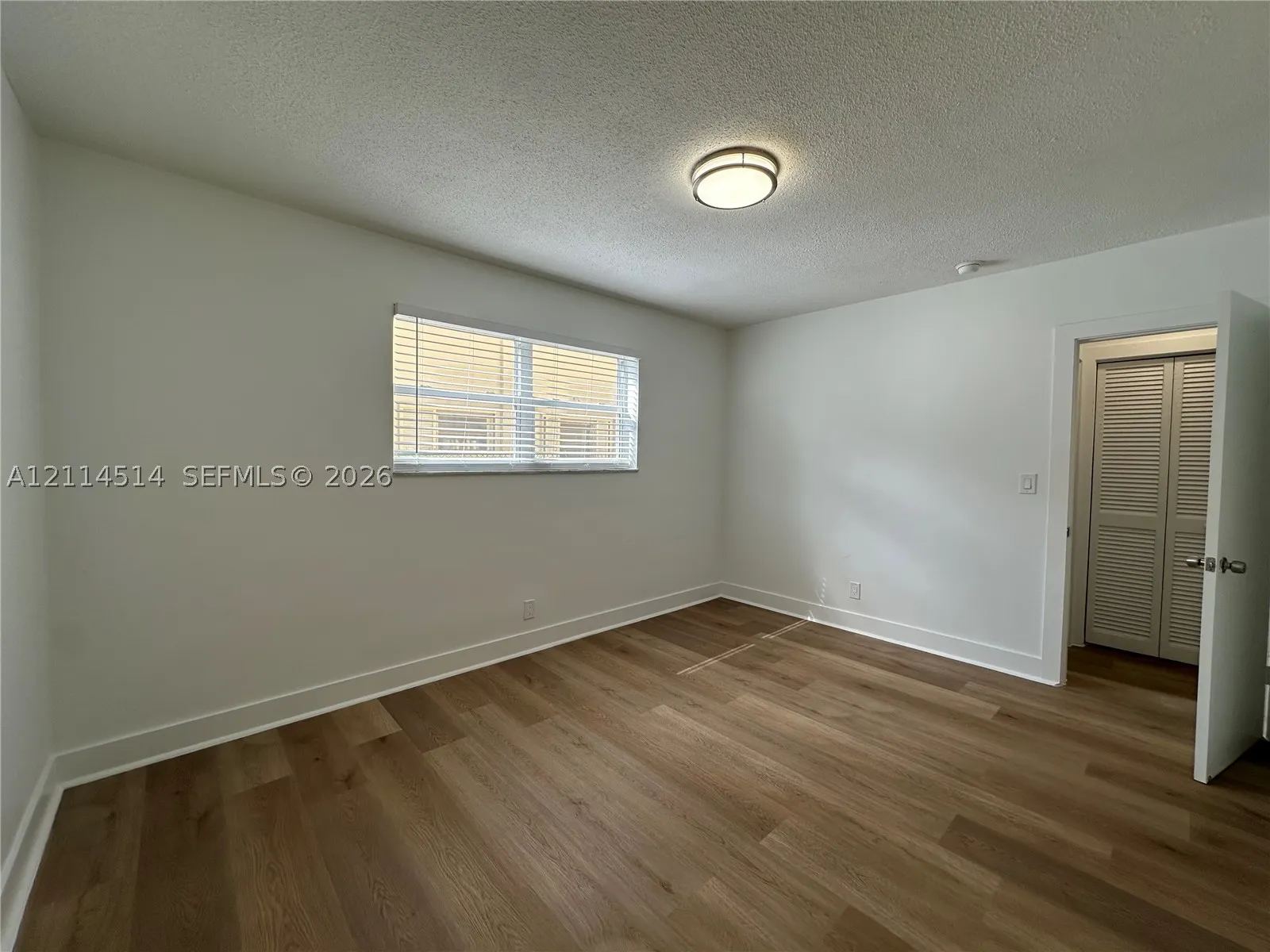 2822 Van Buren St #108