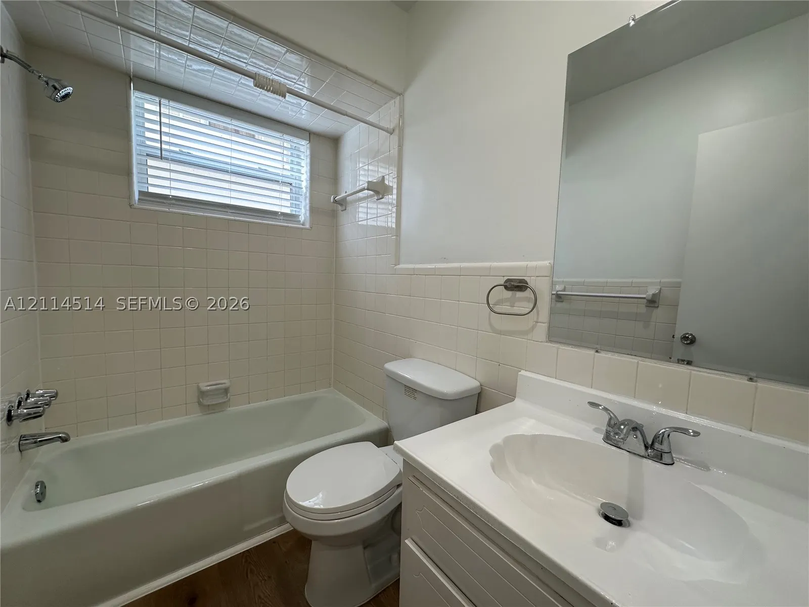 2822 Van Buren St #108