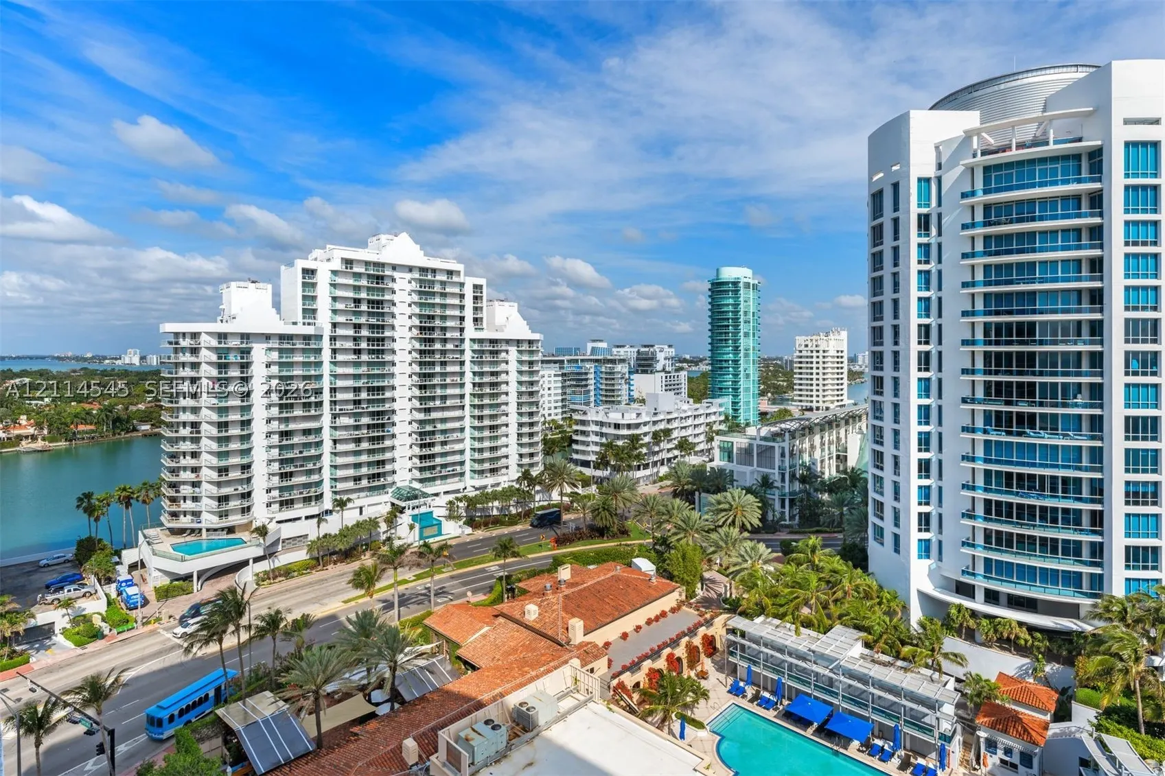 5875 Collins Ave #1503