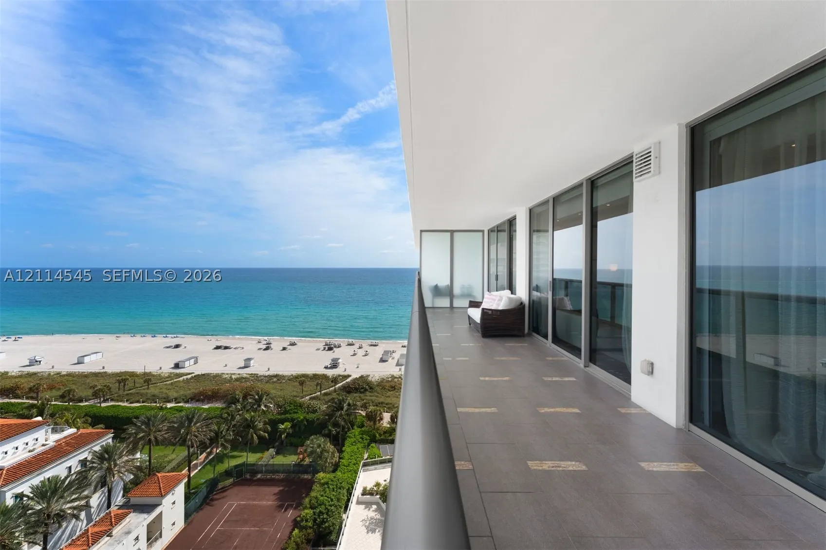 5875 Collins Ave #1503