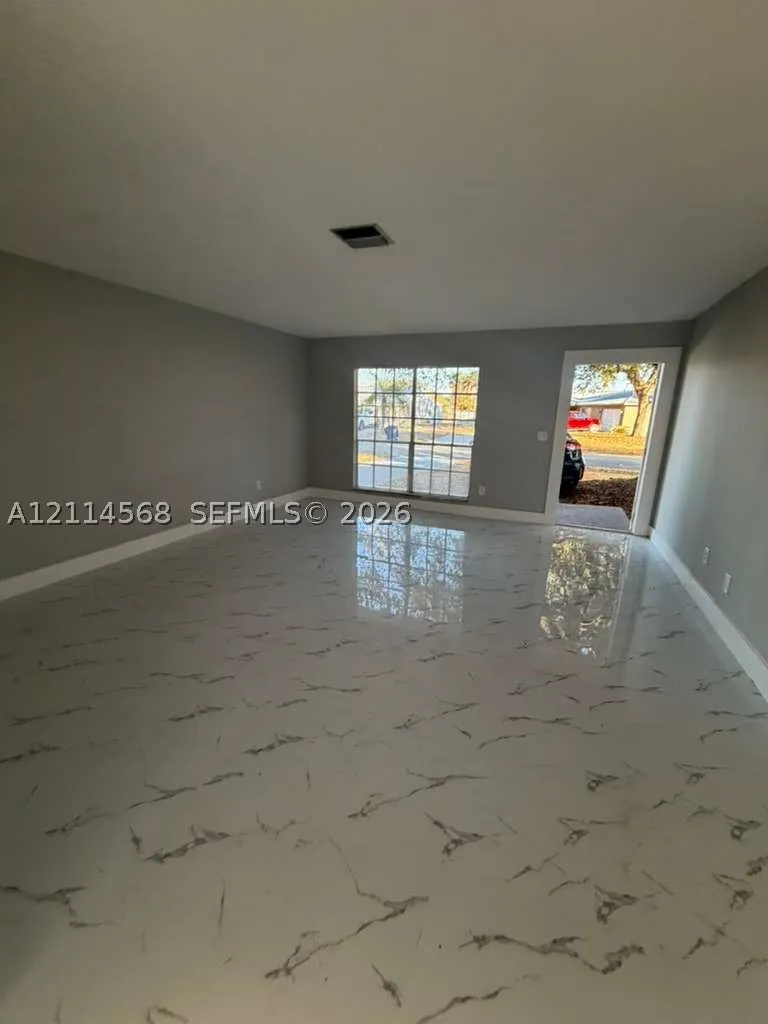 4030 SCHOOL CIR #0
