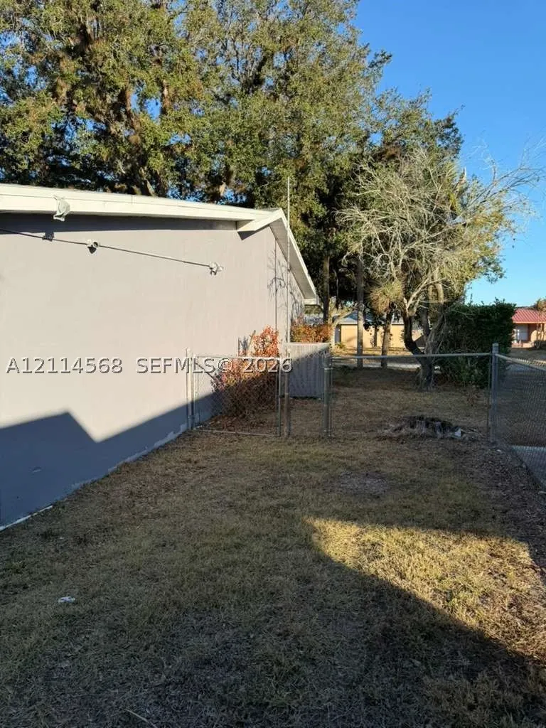 4030 SCHOOL CIR #0