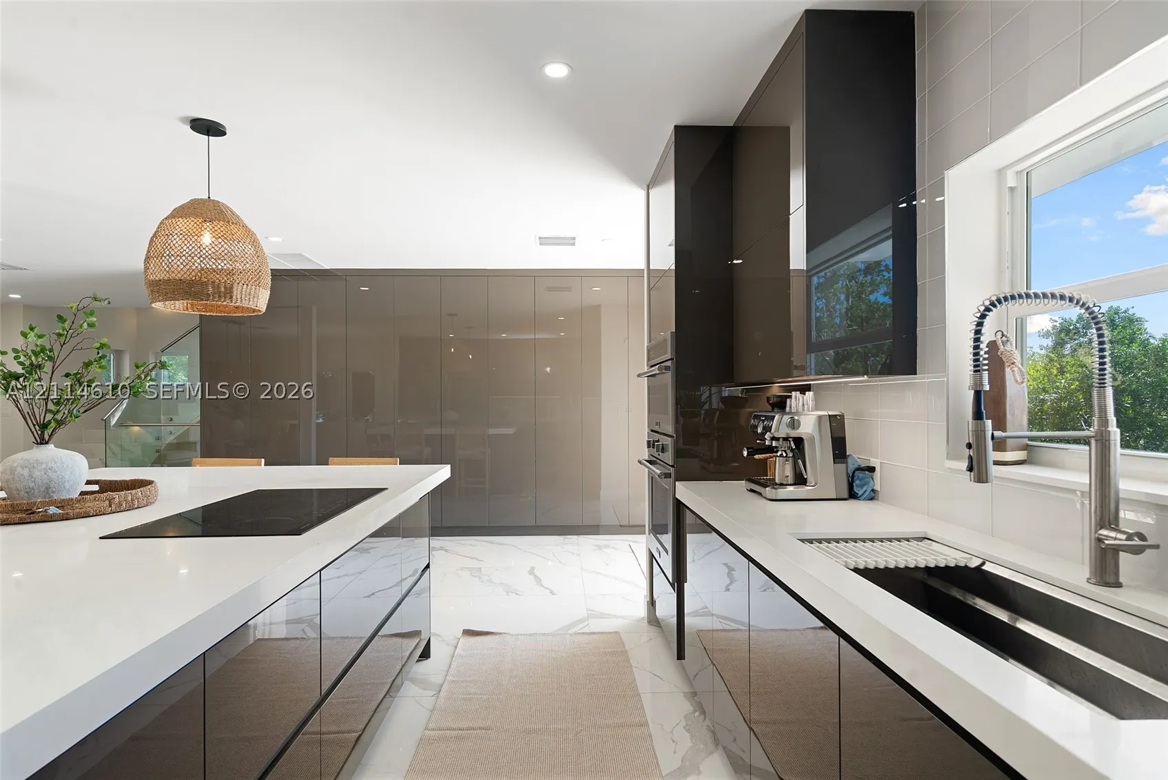 131 Ojibway Ave