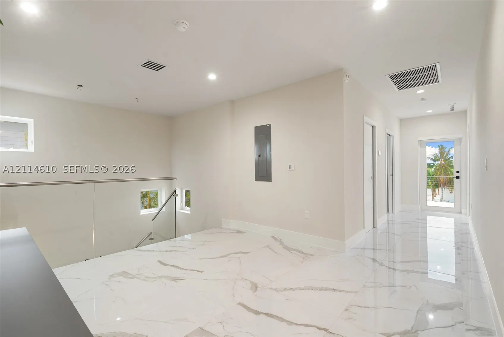 131 Ojibway Ave