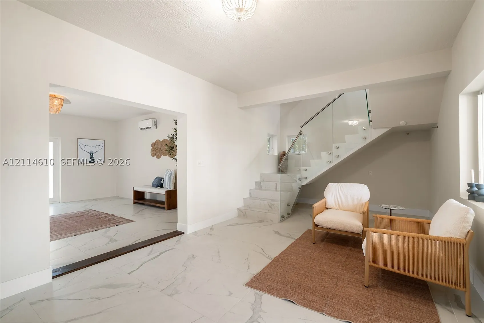 131 Ojibway Ave