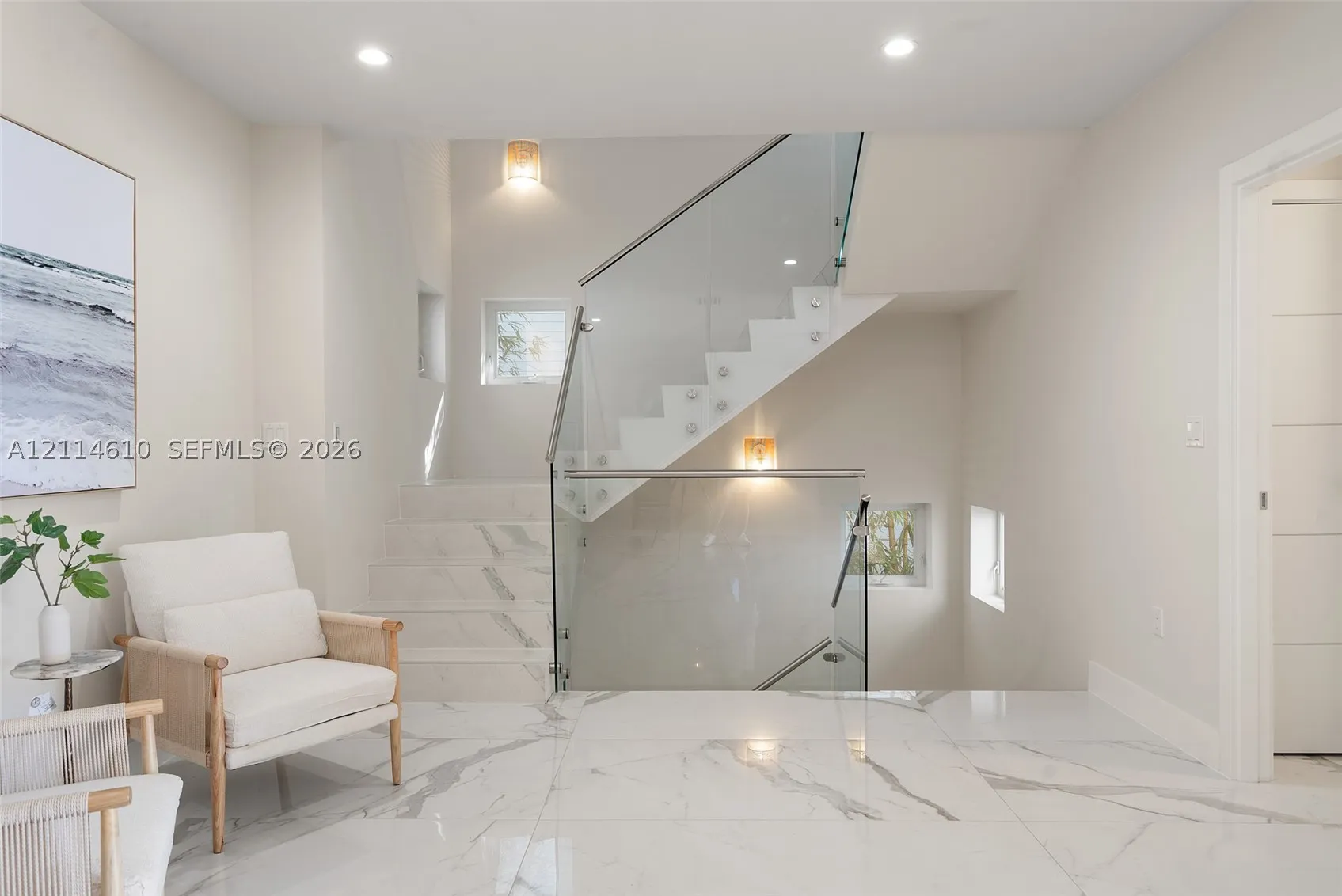 131 Ojibway Ave