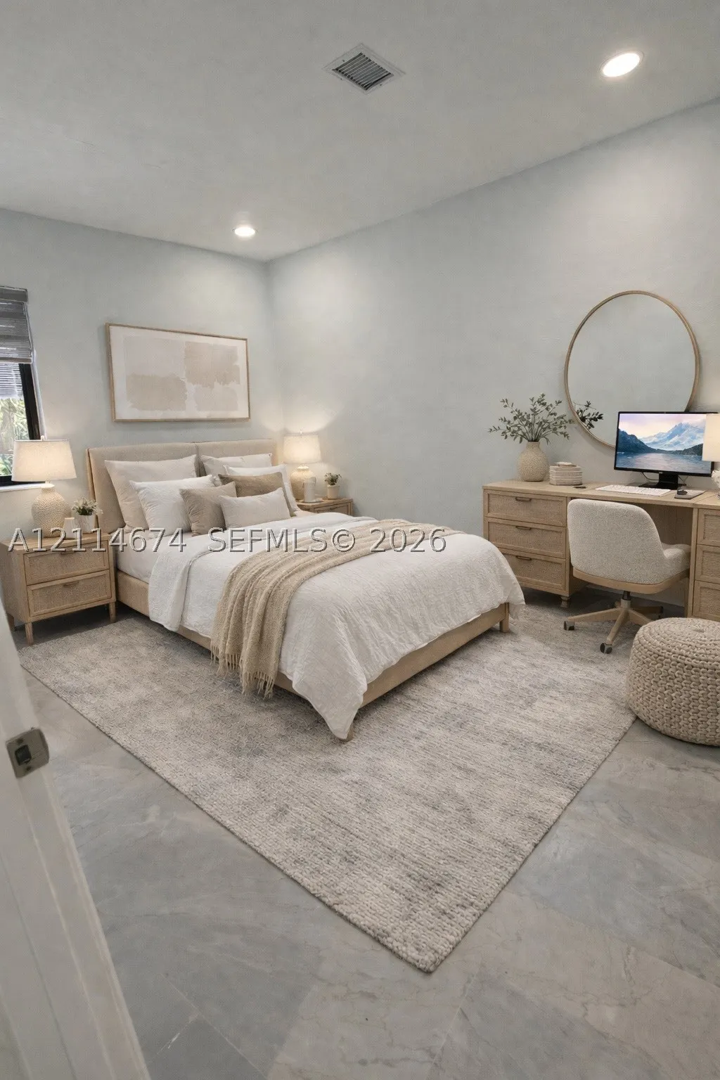 423 NW 32nd Pl