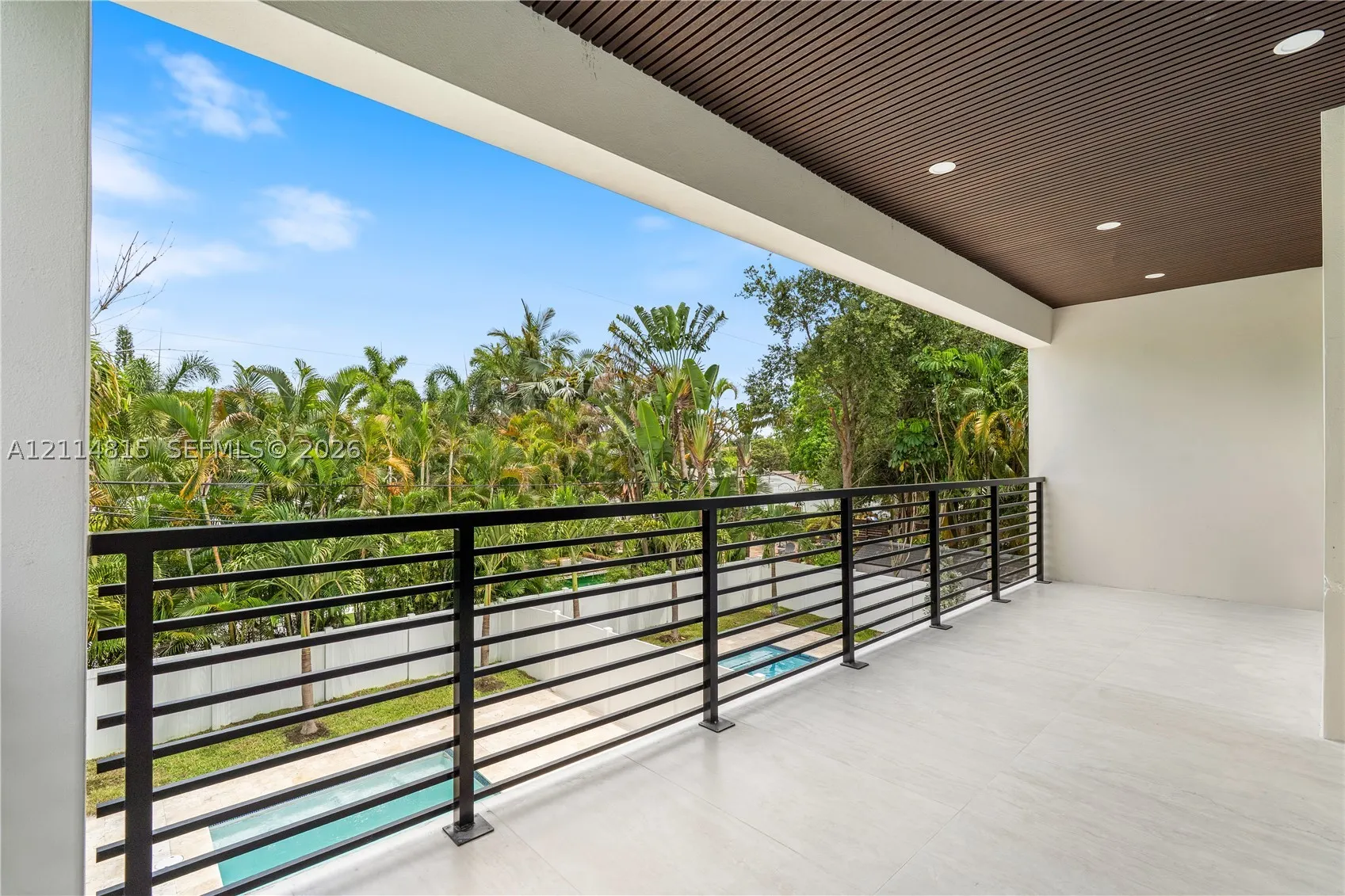 1234 NE 17th Ter