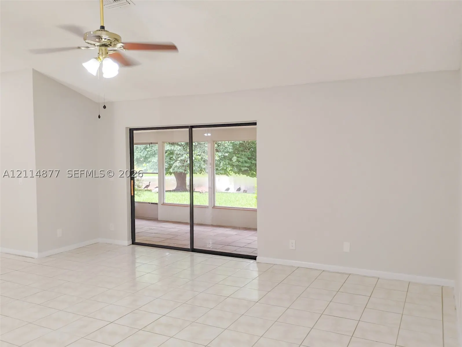 9735 Sun Pointe Dr