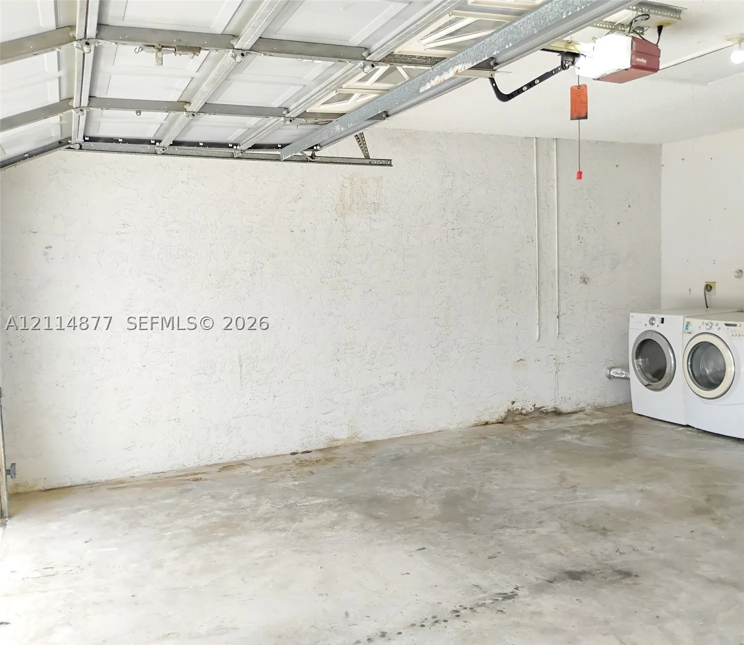 9735 Sun Pointe Dr