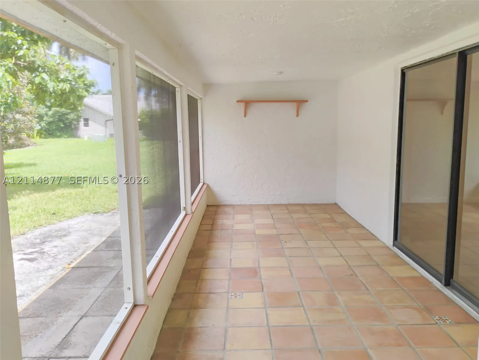 9735 Sun Pointe Dr